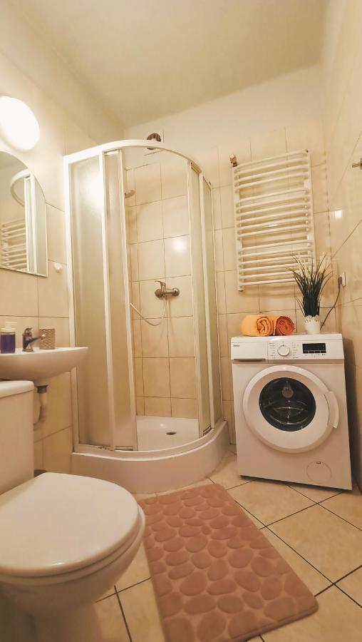 Apartament Wisniowy Krakowskie Przedmiescie 26 Люблін Екстер'єр фото